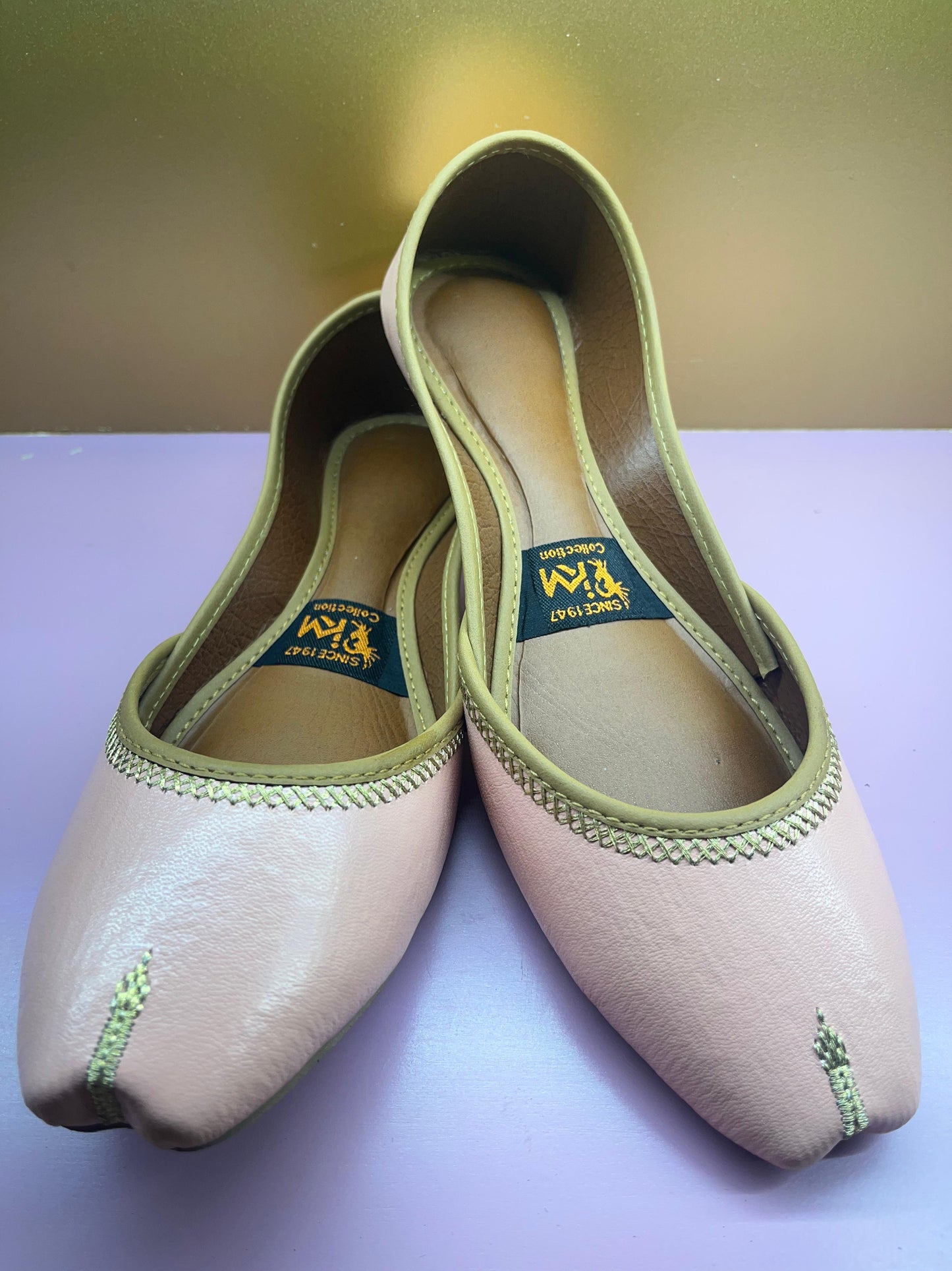 Simple Decent Khussa – Everyday Grace in a Classic Look Walk Inn