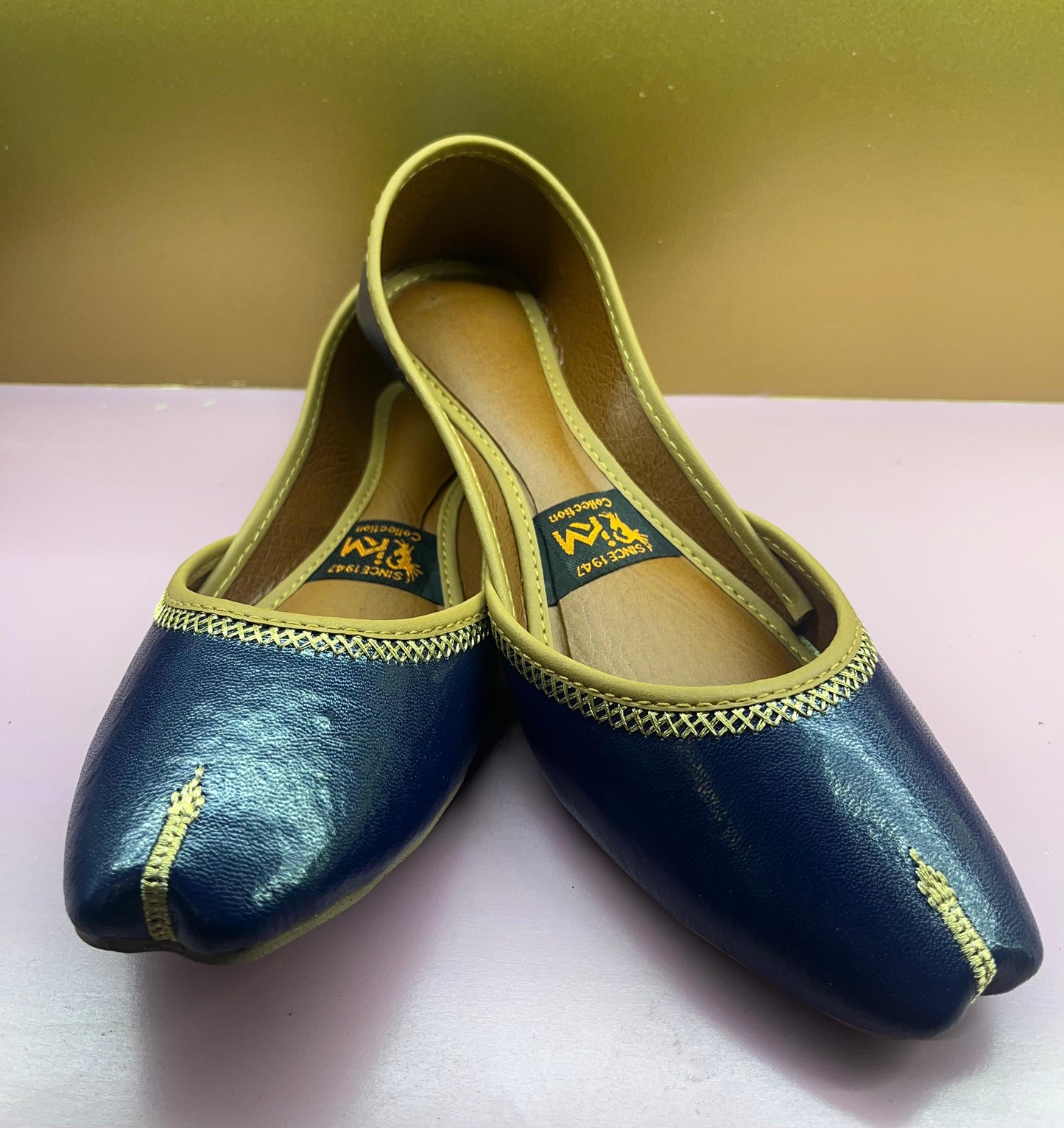 Simple Decent Khussa – Everyday Grace in a Classic Look Walk Inn