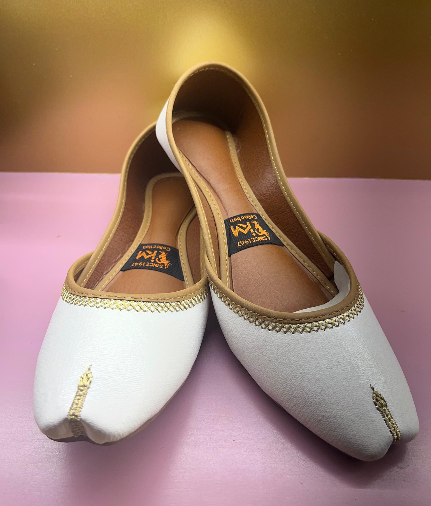 Simple Decent Khussa – Everyday Grace in a Classic Look Walk Inn