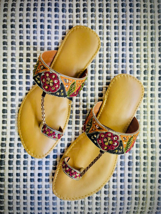 Rang Bahar Kolapuri Walk Inn